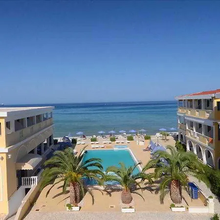 Отель Konstantin Beach 3*