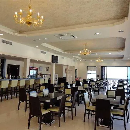 Konstantin Beach Отель 3*